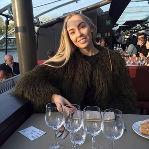 Meet your Posher, Linn